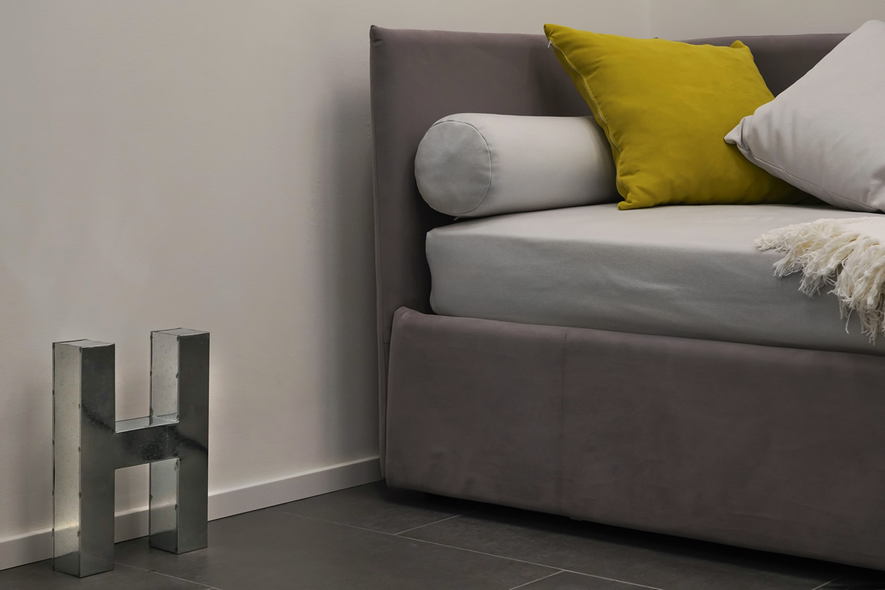 Camera H - Galleria 38